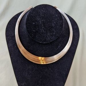 Choker necklace